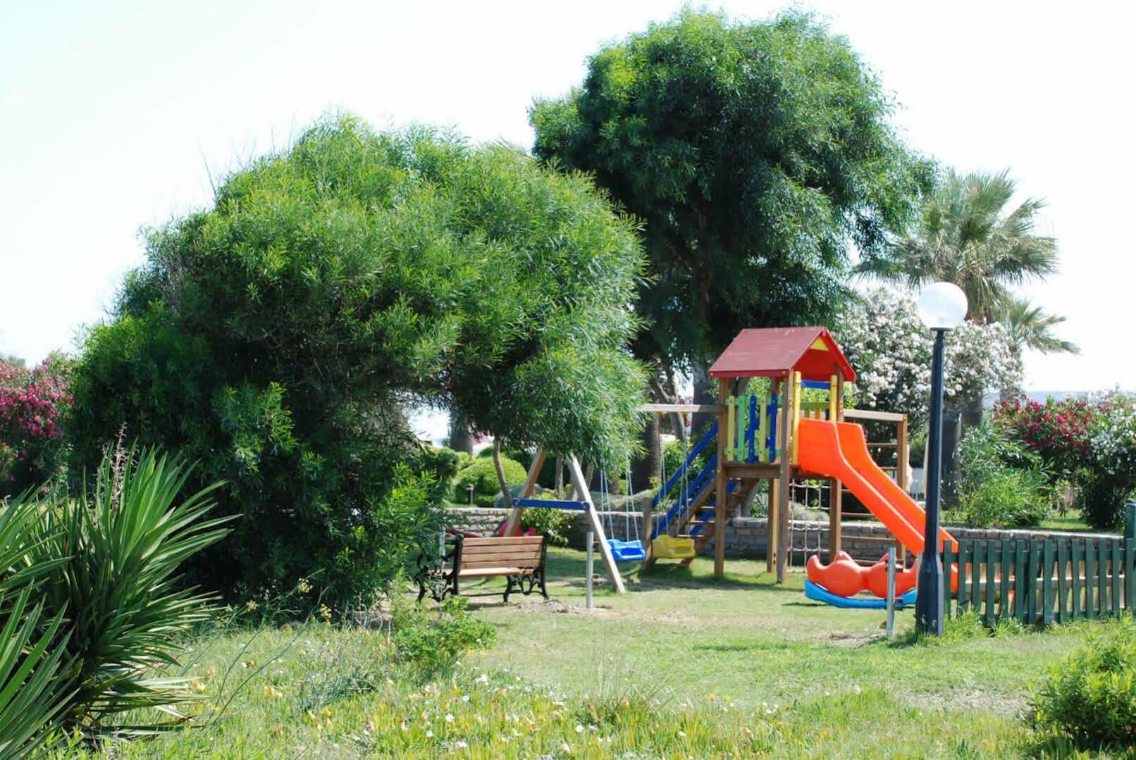 Babaylon Hotel Çeşme Eksteriør billede