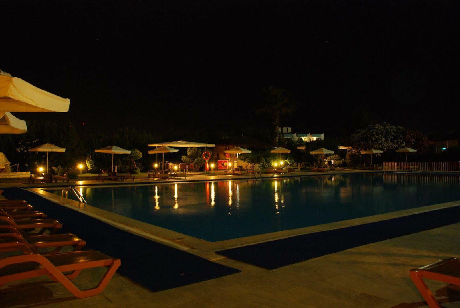 Babaylon Hotel Çeşme Eksteriør billede