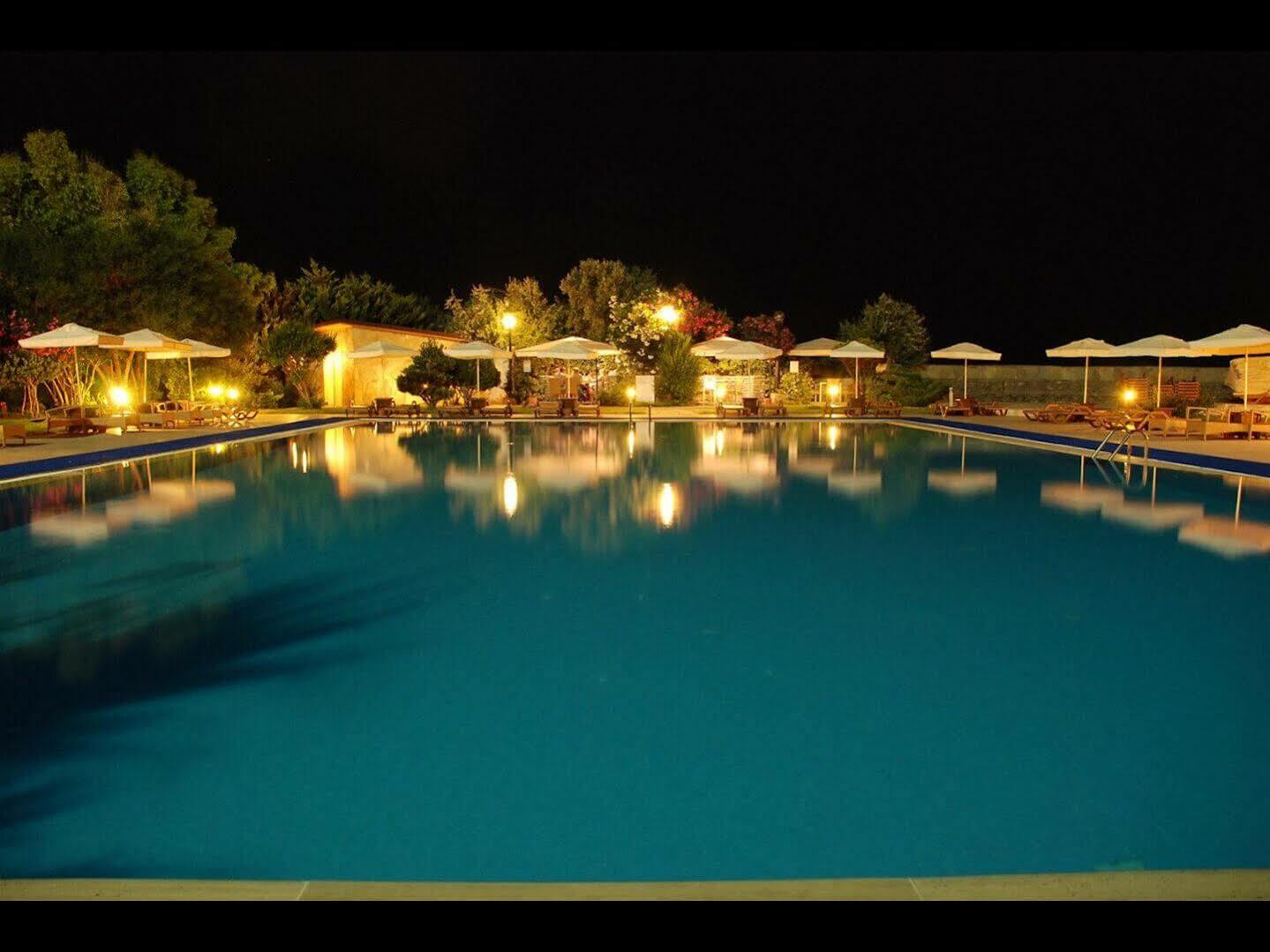 Babaylon Hotel Çeşme Eksteriør billede